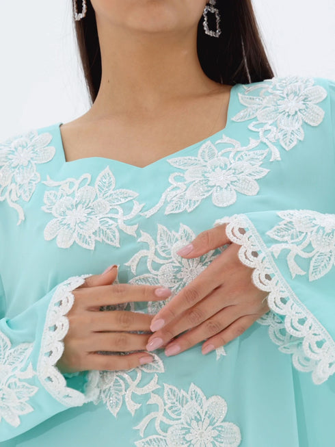 Farah Kaftan in Mint
