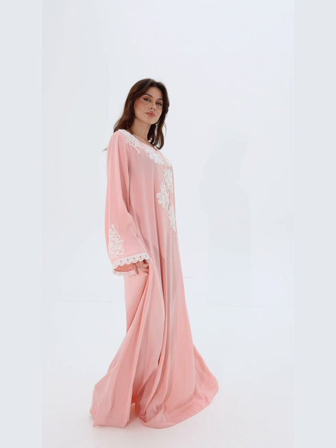 Farah Kaftan in Rose Pink