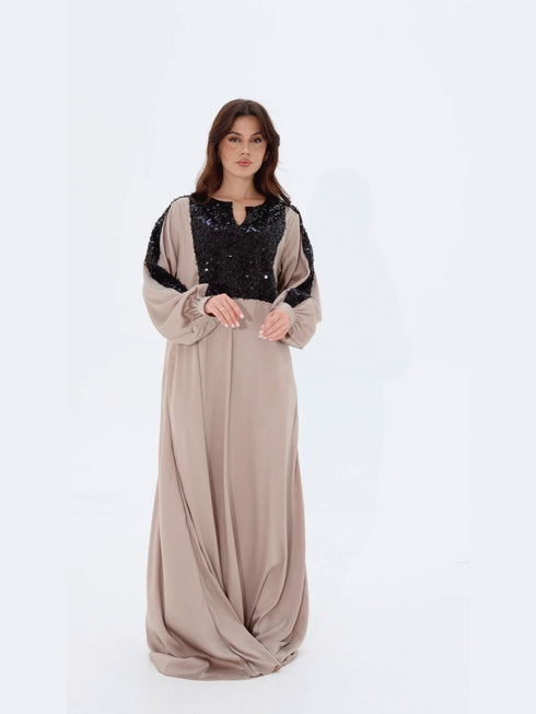 Najma Kaftan in Taupe