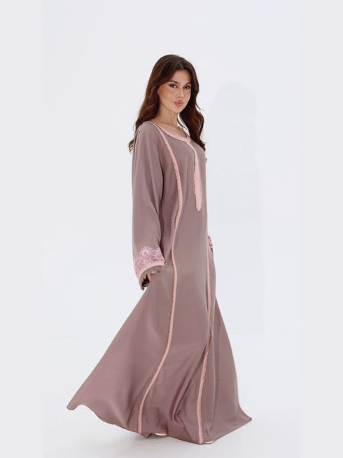 Rana Kaftan in Taupe