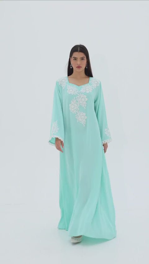 Farah Kaftan – video